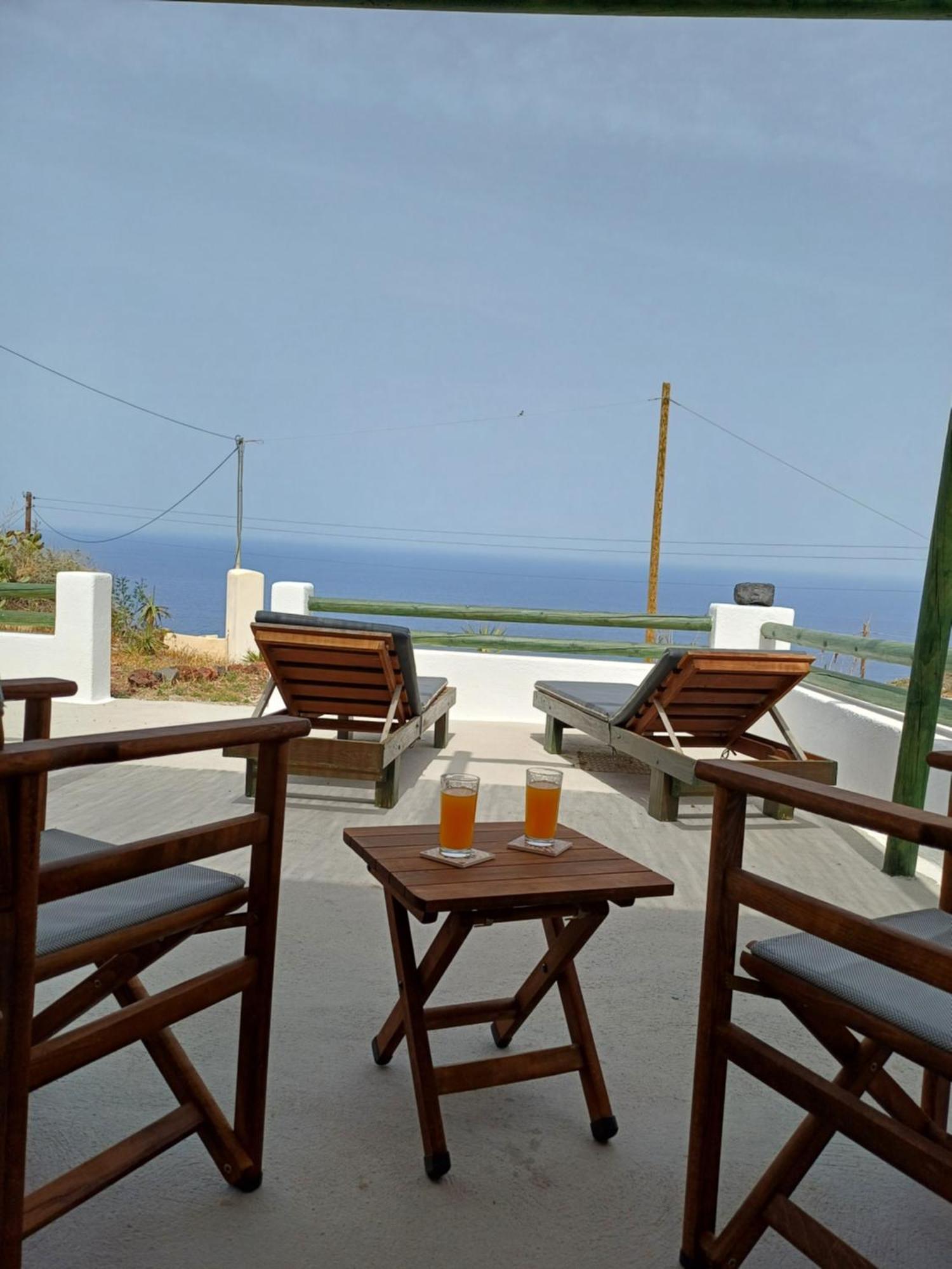 'Irene' Cycladic House With Sunrise And Sea View! Villa Foinikia  Exterior photo