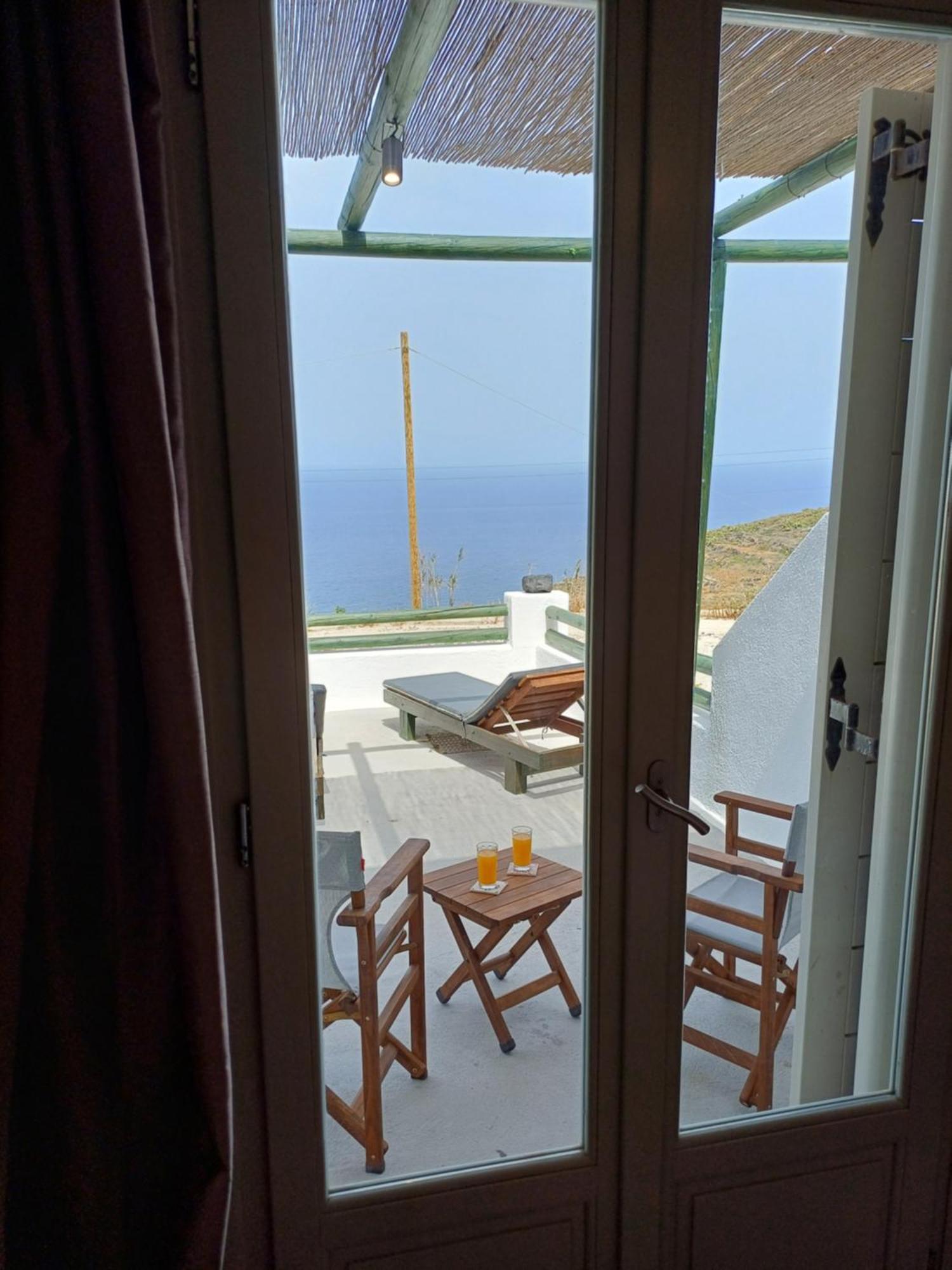 'Irene' Cycladic House With Sunrise And Sea View! Villa Foinikia  Exterior photo
